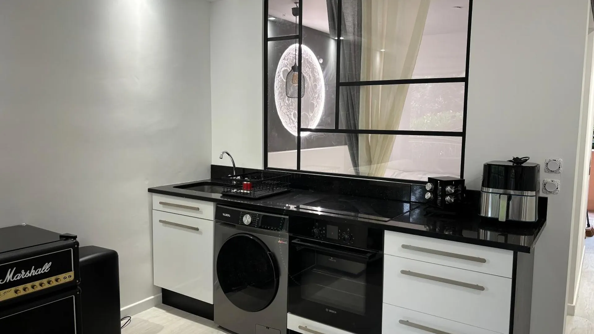 Appartement Bord De Mer Saint Aygulf Frejus France